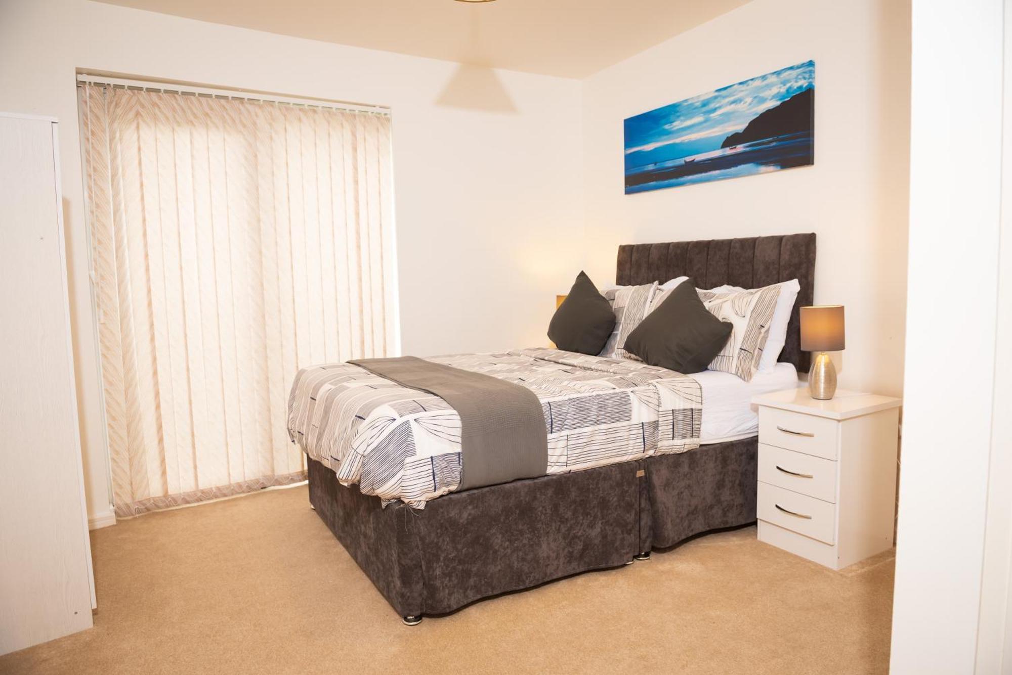 Luxury Two Bedroom Flat Opposite Coop Live N Etihad Stadium With Free Secure Parking, Netflix And Sky Tv Mánchester
